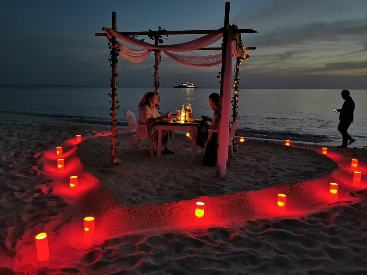 Blue Water Thoddoo Inn מראה חיצוני תמונה
